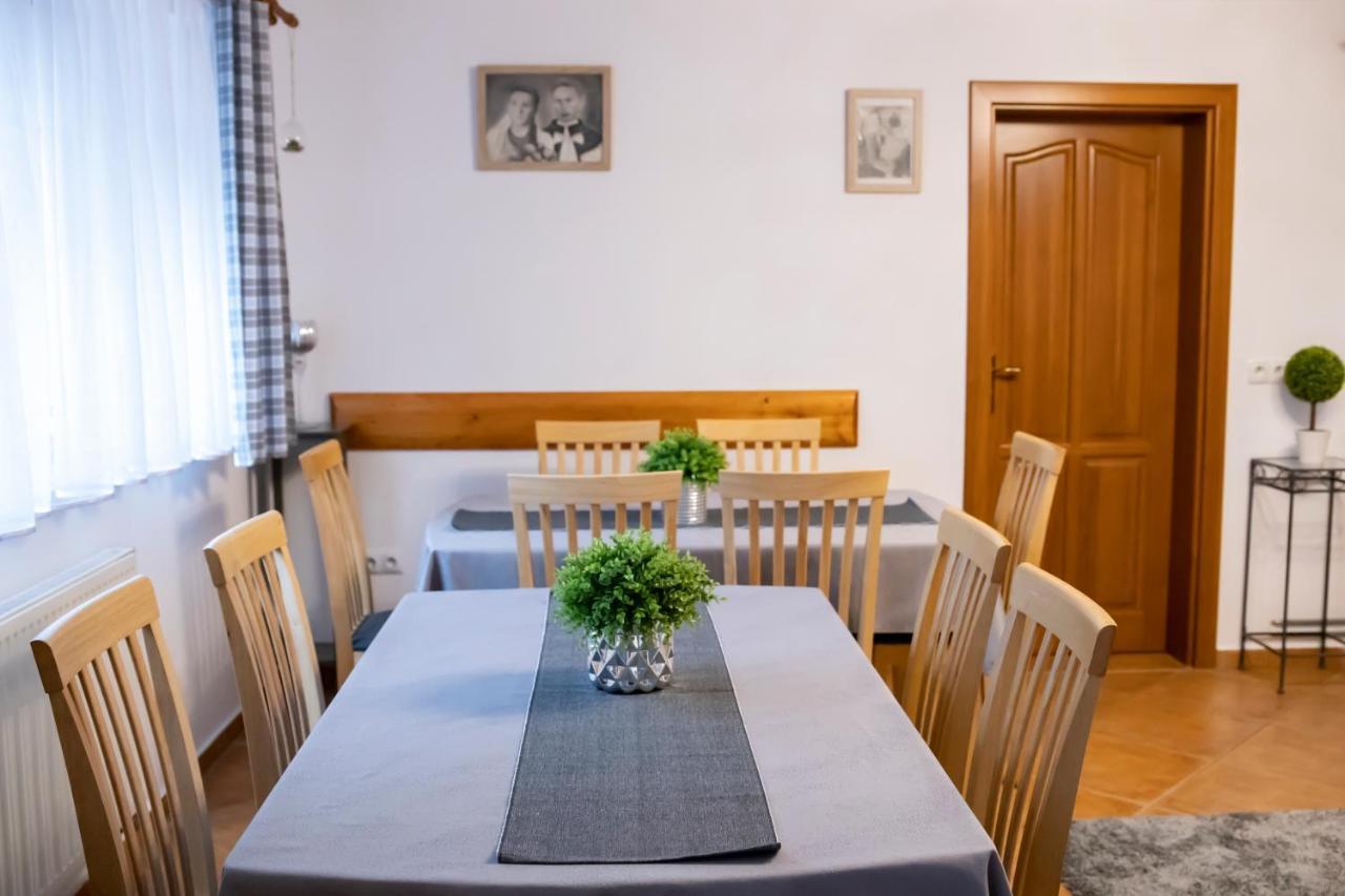 Tatrzanskie Spanie Pokoje Goscinne Poronin Exterior foto